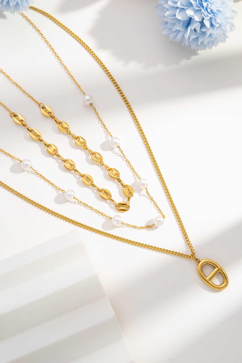 Collier triple rang doré - perles maillons