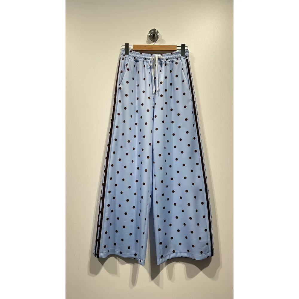 Pantalon à pois bleu clair 🌸