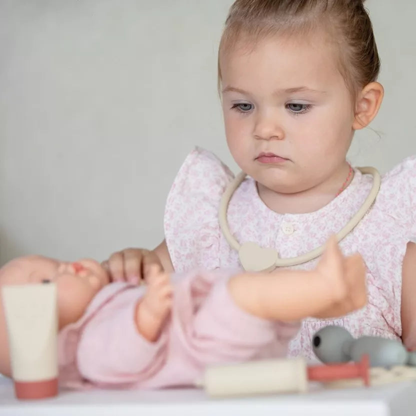 Jeux d’imitation - docteur