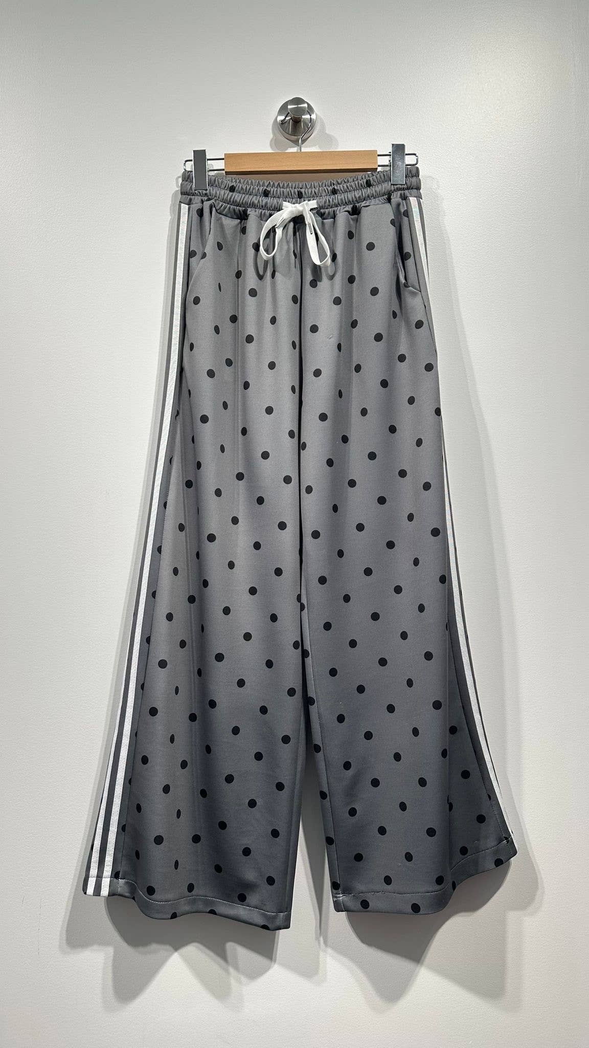 Pantalon imprimé pois: Noir / TU
