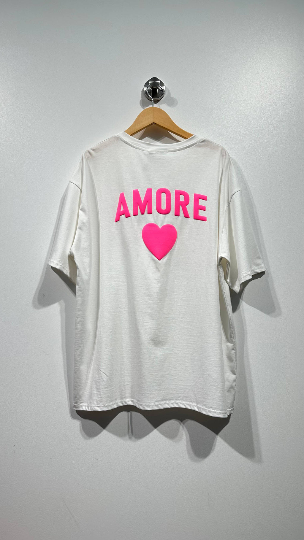 T-shirt "AMORE" graphic print: Orange / TU