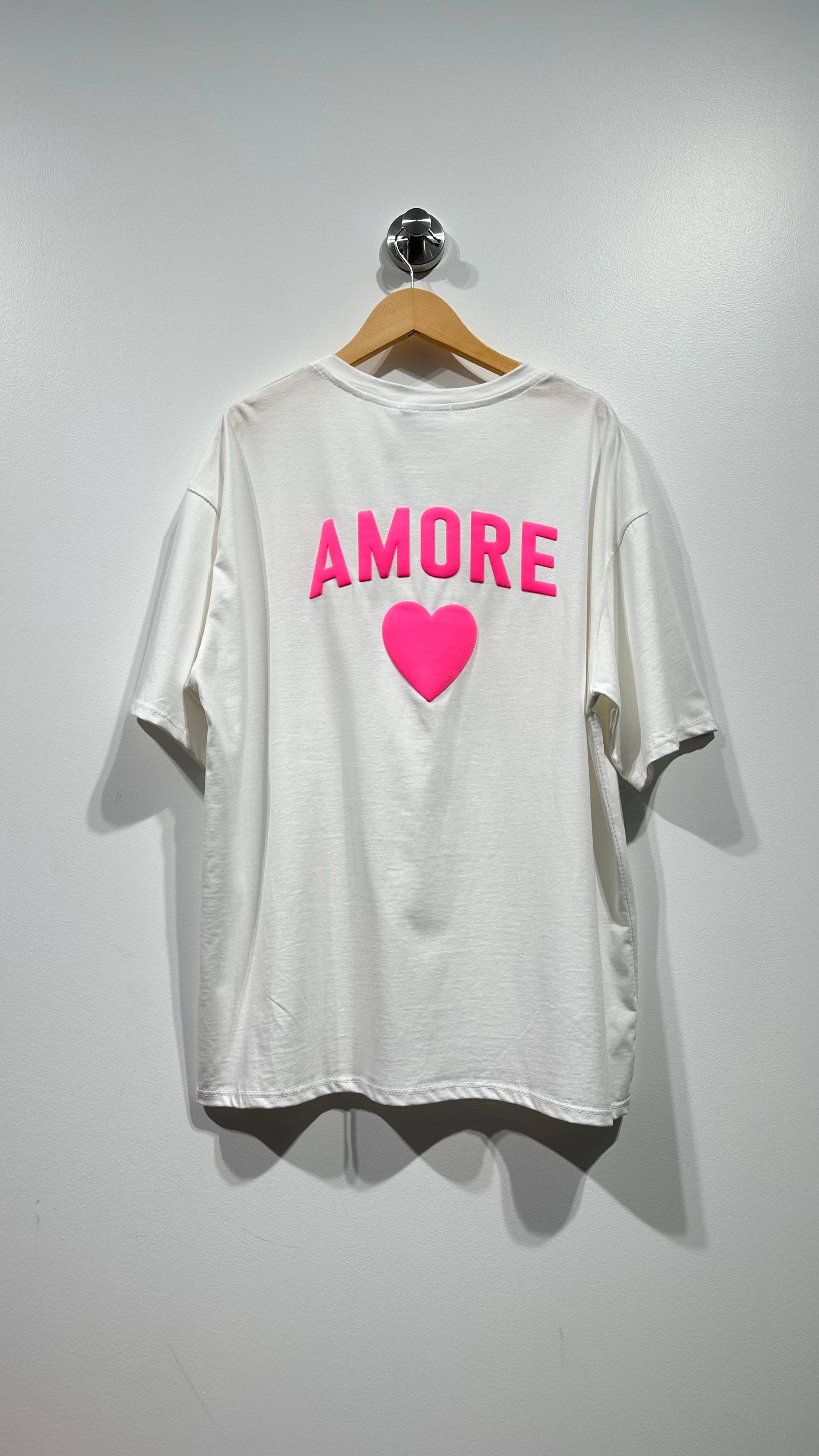 T-shirt "AMORE" graphic print: Orange / TU